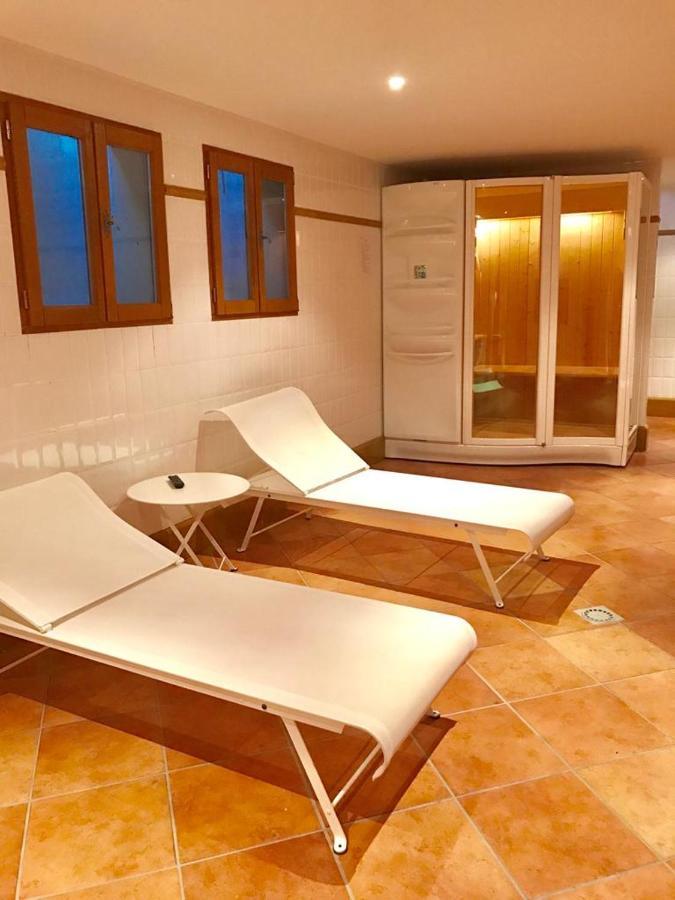 Maison Suchard, Tradition & Elegance In The Jura Couvet Bagian luar foto
